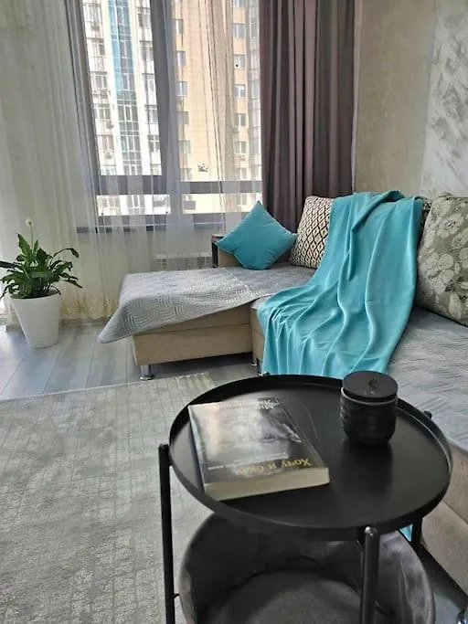 44 Elif Garden Двухкомнатная Apartamento Almaty